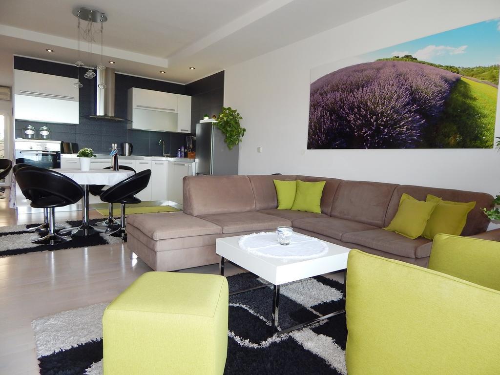 Lavander Apartments Omis Duće Екстериор снимка